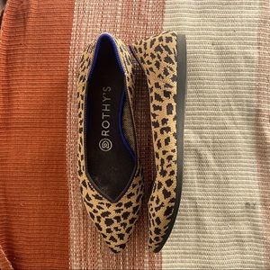 Rothy’s the point leopard flats like new